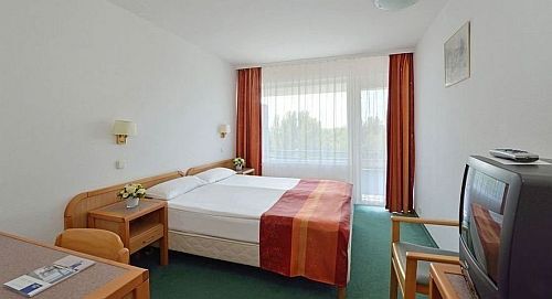 Danubius Hotel Annabella - Balaton - Balatonfured - resort hotel at Lake Balaton