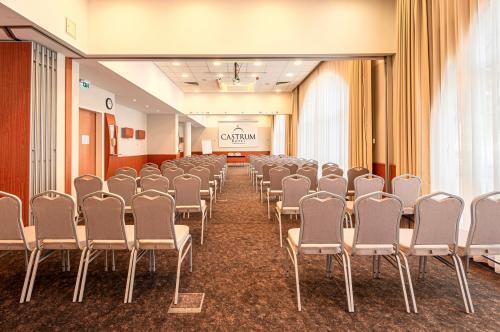 Hotel Novotel Szekesfehervar meeting room and conference room