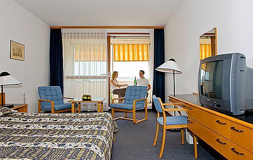 Club Tihany - superior room with balcony - 4-star hotel at Lake Balaton 