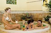 Last minute holiday offer - Tihany hotels - Jacuzzi in Tihany - Hotel Club Tihany and bungalows - 4-star wellness services at Lake Balaton