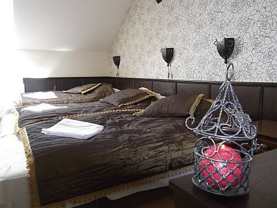 Accommodation in Eger with low prices in the near of Fő street and Minaret - Park Hotel Minaret Eger
