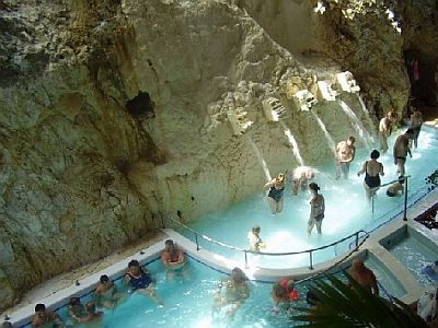 Cave bath in Miskolctapolca - pools in the cave - Kikelet Club Hotel 