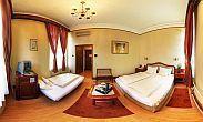 Cheap hotel in Budapest - Hotel Omnibusz - twin room - hotels in Budapest