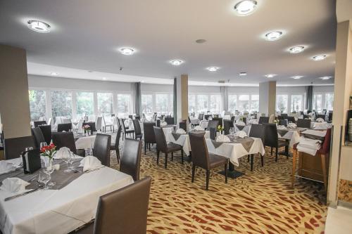 Lotus Hotel Heviz - restaurant of the 5-star wellness and spa hotel