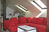Hotel Apartment Sarvar - spacious family apartments in a calm environment in Sarvar 