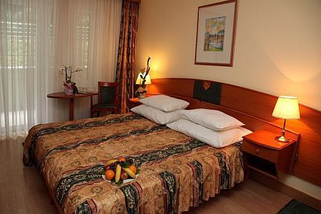 Hotel Spa Heviz situated directly at the shore of Thermal Lake Heviz