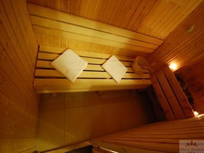 Hotel with sauna and jacuzzi in Kobanya - Hotel Sunshine