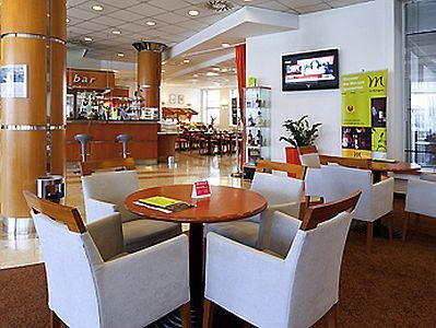 Ibis Styles Budapest City - drink bar - 3-star hotel in Budapest centre
