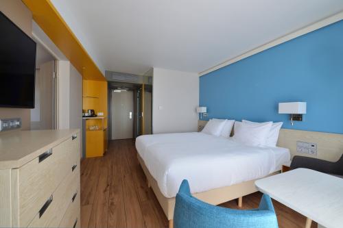 Standard double room in Danubius Health Spa Resort Buk - wellness weekend in Bukfurdo - thermal hotel